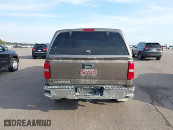 2015 GMC Sierra 1500 SLE with VIN 3GTU2UEC9FG188852, listed as a IAAI auction lot 43245102 with 178,425 mi miles and . Bid and sale history available at DreamBid. Image 16.
