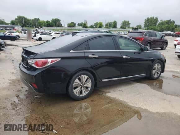 2014 Hyundai Sonata Limited z VIN KMHEC4A40EA107777, wystawiony jako Copart lot #59808185 z przebiegiem 143 543 mil mil oraz Czysty tytuł • Clean title. Historia ofert i sprzedaży dostępna na DreamBid. Obrazek 3.