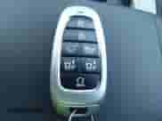 2024 Hyundai Palisade Calligraphy z VIN KM8R74GE9RU681658, wystawiony jako IAAI lot #43103775 z przebiegiem 44 628 mil mil oraz . Historia ofert i sprzedaży dostępna na DreamBid. Obrazek 11.