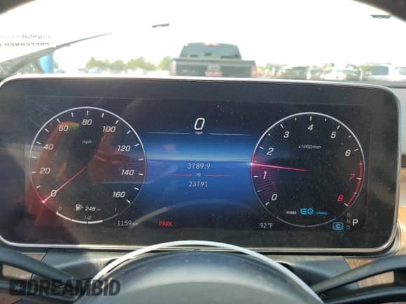 2022 Mercedes-Benz C 300 with VIN W1KAF4GB6NR058771, listed as a Copart auction lot 68477995 with 23,791 mi miles and Salvage title. Bid and sale history available at DreamBid. Image 9.