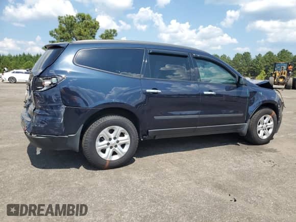 2016 Chevrolet Traverse LS z VIN 1GNKRFEDXGJ251150, wystawiony jako Copart lot #68369305 z przebiegiem Nie podano mil oraz Szkoda całkowita • Salvage title. Historia ofert i sprzedaży dostępna na DreamBid. Obrazek 3.
