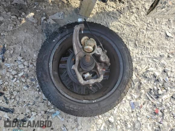 2015 Ram 1500 Outdoorsman с VIN 1C6RR7LG2FS712710, выставлен на аукционе Copart как лот 77847394 с пробегом 113 275 миль миль и На запчасти • Non repairable. История ставок и продаж доступна на DreamBid. Изображение 12.