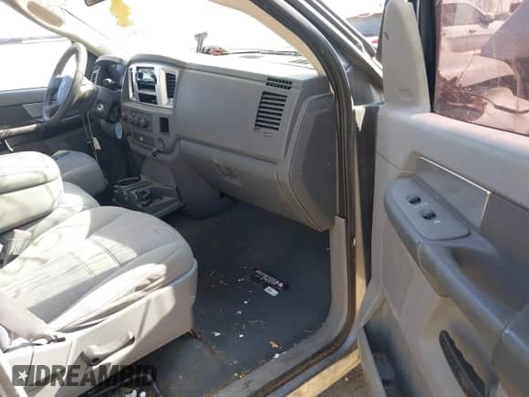 2008 Dodge 1500 SLT with VIN 1D7HU18N08J187071, listed as a IAAI auction lot 41793975 with 281,096 mi miles and . Bid and sale history available at DreamBid. Image 5.
