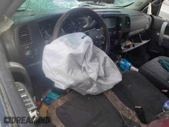 2013 Chevrolet Silverado 1500 LT с VIN 3GCPKSEA0DG176666, выставлен на аукционе Copart как лот 60486075 с пробегом Не указан миль и Списание • Salvage title. История ставок и продаж доступна на DreamBid. Изображение 8.