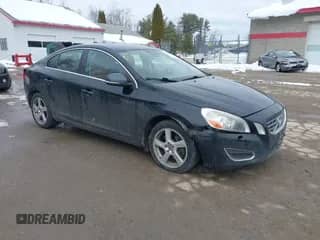 2013 Volvo S60 T5 с VIN YV1612FHXD2178065, выставлен на аукционе IAAI как лот 41658739 с пробегом 207 768 миль миль и . История ставок и продаж доступна на DreamBid. Изображение 1.