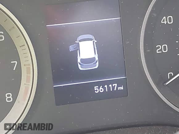 2019 Hyundai Tucson SE z VIN KM8J23A40KU886328, wystawiony jako IAAI lot #39500657 z przebiegiem 56 117 mil mil oraz . Historia ofert i sprzedaży dostępna na DreamBid. Obrazek 16.