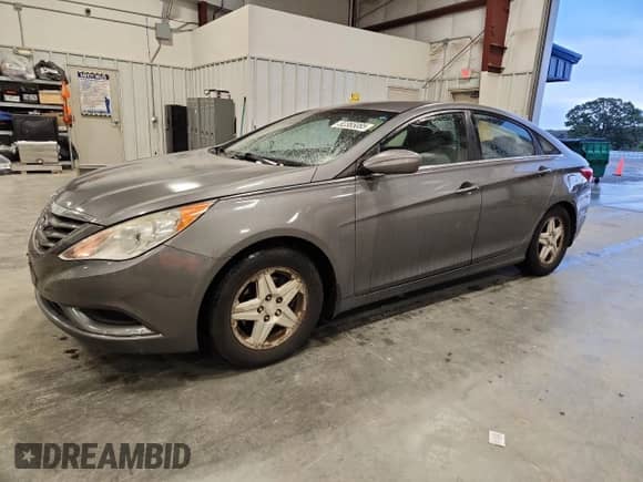 2011 Hyundai Sonata GLS with VIN 5NPEB4AC1BH138958, listed as a Copart auction lot 82365085 with 101,483 mi miles and Non repairable. Bid and sale history available at DreamBid. Image 1.