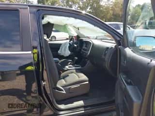 2019 Chevrolet Colorado 4WD LT с VIN 1GCGTCEN1K1106241, выставлен на аукционе IAAI как лот 43085316 с пробегом 108 459 миль миль и . История ставок и продаж доступна на DreamBid. Изображение 5.