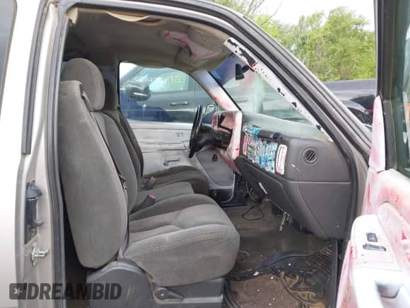 2004 Chevrolet Silverado 1500 Z71 с VIN 1GCEK19T34E275972, выставлен на аукционе IAAI как лот 42183270 с пробегом 234 677 миль миль и . История ставок и продаж доступна на DreamBid. Изображение 5.