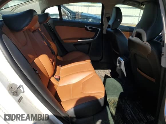 2018 Volvo S60 Inscription z VIN LYV402TK2JB168625, wystawiony jako Copart lot #65679215 z przebiegiem 117 520 mil mil oraz Szkoda całkowita • Salvage title. Historia ofert i sprzedaży dostępna na DreamBid. Obrazek 10.