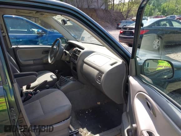 2003 Chevrolet Tracker с VIN 2CNBJ13C336934369, выставлен на аукционе IAAI как лот 42558006 с пробегом 97 604 миль миль и . История ставок и продаж доступна на DreamBid. Изображение 5.
