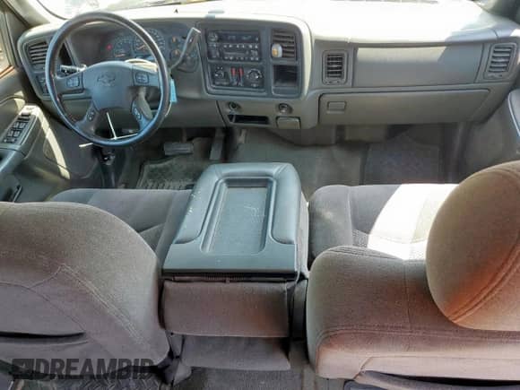 2006 Chevrolet Silverado 1500 LT3 with VIN 2GCEC13T661102537, listed as a Copart auction lot 68171775 with 211,101 mi miles and Clean title. Bid and sale history available at DreamBid. Image 8.