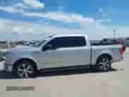 2017 Ford F-150 XL z VIN 1FTEW1CP7HKD14652, wystawiony jako IAAI lot #42835960 z przebiegiem 115 869 mil mil oraz . Historia ofert i sprzedaży dostępna na DreamBid. Obrazek 14.