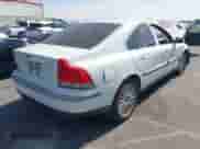 2004 Volvo S60 с VIN YV1RS59VX42392874, выставлен на аукционе IAAI как лот 43054378 с пробегом Не указан миль и . История ставок и продаж доступна на DreamBid. Изображение 4.