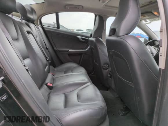 2015 Volvo S60 с VIN YV126MFD1F1318621, выставлен на аукционе Copart как лот 64658465 с пробегом 133 092 миль миль и Чистый • Clean title. История ставок и продаж доступна на DreamBid. Изображение 10.