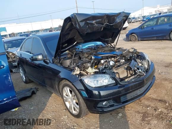 2010 Mercedes-Benz C 300 Sport с VIN WDDGF5EB1AR119649, выставлен на аукционе IAAI как лот 42941029 с пробегом 94 708 миль миль и . История ставок и продаж доступна на DreamBid. Изображение 1.