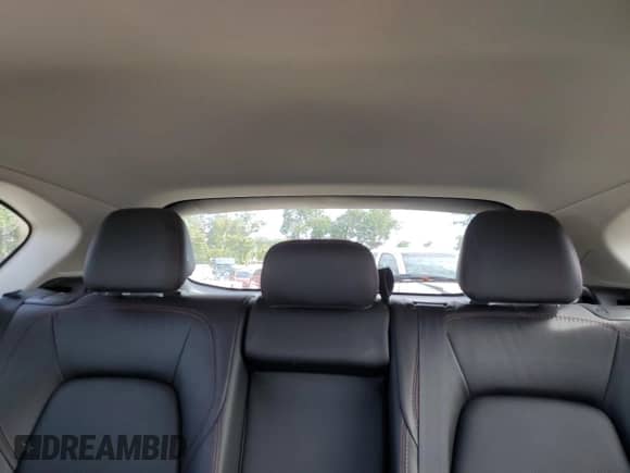 2024 Mazda CX-5 S Carbon Edition z VIN JM3KFBCL3R0504166, wystawiony jako Copart lot #85106135 z przebiegiem 24 856 mil mil oraz Czysty tytuł • Clean title. Historia ofert i sprzedaży dostępna na DreamBid. Obrazek 10.