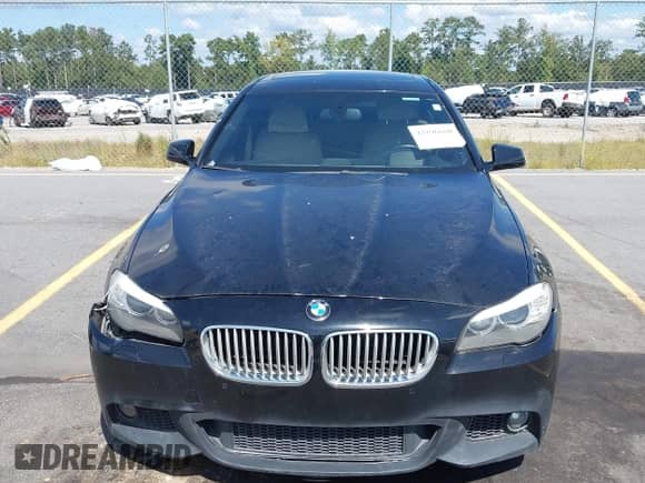 2013 BMW 5 Series 550i с VIN WBAFR9C59DD226853, выставлен на аукционе IAAI как лот 43196660 с пробегом 168 045 миль миль и . История ставок и продаж доступна на DreamBid. Изображение 12.