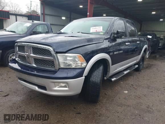 2012 Ram 1500 Laramie z VIN 1C6RD6NT7CS216557, wystawiony jako IAAI lot #41809228 z przebiegiem 173 133 mil mil oraz . Historia ofert i sprzedaży dostępna na DreamBid. Obrazek 18.