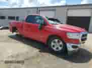 2022 Ram 1500 Lone Star z VIN 1C6RREBT8NN272864, wystawiony jako Copart lot #80511215 z przebiegiem Nie podano mil oraz Czysty tytuł • Clean title. Historia ofert i sprzedaży dostępna na DreamBid. Obrazek 4.