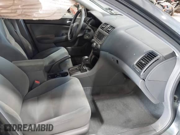 2006 Honda Accord LX with VIN 1HGCM663X6A048356, listed as a IAAI auction lot 42905738 with 189,552 mi miles and . Bid and sale history available at DreamBid. Image 5.