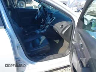 2015 Chevrolet Cruze LT с VIN 1G1PE5SB5F7203633, выставлен на аукционе IAAI как лот 43408197 с пробегом 211 909 миль миль и . История ставок и продаж доступна на DreamBid. Изображение 5.