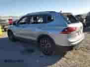 2021 Volkswagen Tiguan SE с VIN 3VV3B7AX5MM101633, выставлен на аукционе Copart как лот 86337625 с пробегом 92 367 миль миль и Списание • Salvage title. История ставок и продаж доступна на DreamBid. Изображение 2.