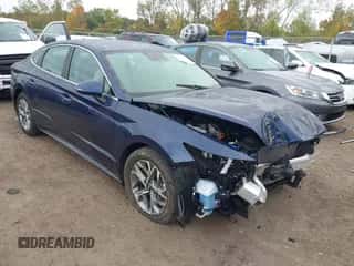 2022 Hyundai Sonata SEL with VIN 5NPEL4JA8NH143722, listed as a IAAI auction lot 43374235 with 23,041 mi miles and . Bid and sale history available at DreamBid. Image 1.