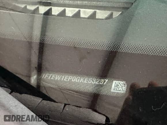 2016 Ford F-150 XLT z VIN 1FTEW1EP0GKE53257, wystawiony jako Copart lot #85405575 z przebiegiem 207 342 mil mil oraz Czysty tytuł • Clean title. Historia ofert i sprzedaży dostępna na DreamBid. Obrazek 10.