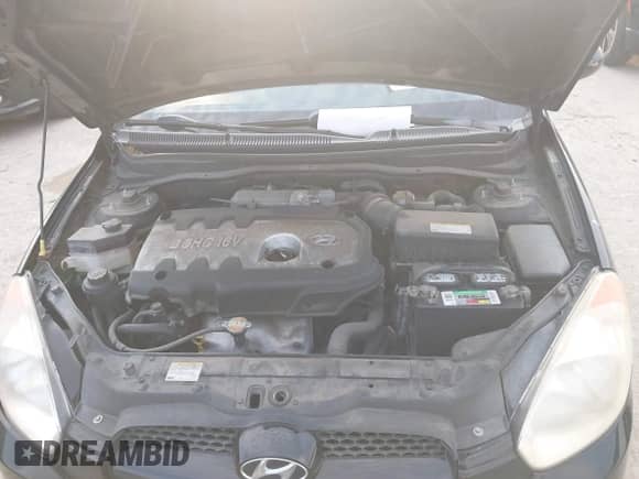 2007 Hyundai Accent SE z VIN KMHCN36C27U029743, wystawiony jako IAAI lot #42270837 z przebiegiem 103 967 mil mil oraz . Historia ofert i sprzedaży dostępna na DreamBid. Obrazek 10.