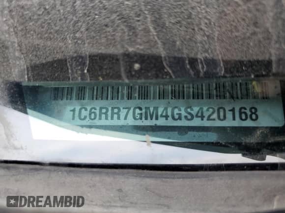 2016 Ram 1500 Outdoorsman z VIN 1C6RR7GM4GS420168, wystawiony jako Copart lot #71520515 z przebiegiem 252 934 mil mil oraz Czysty tytuł • Clean title. Historia ofert i sprzedaży dostępna na DreamBid. Obrazek 12.