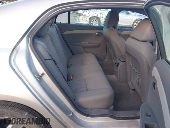 2010 Chevrolet Malibu 1LT с VIN 1G1ZC5EB2AF232810, выставлен на аукционе IAAI как лот 43406952 с пробегом 170 751 миль миль и . История ставок и продаж доступна на DreamBid. Изображение 8.