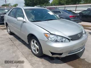 2006 Toyota Camry STD with VIN 4T1BE32KX6U708649, listed as a IAAI auction lot 42389247 with 136,579 mi miles and . Bid and sale history available at DreamBid. Image 1.