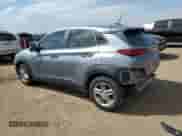 2020 Hyundai Kona SE с VIN KM8K1CAA7LU493621, выставлен на аукционе Copart как лот 66295345 с пробегом 72 062 миль миль и Списание • Salvage title. История ставок и продаж доступна на DreamBid. Изображение 2.