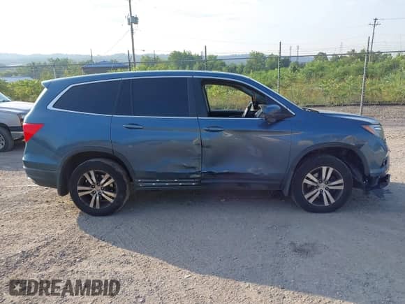 2017 Honda Pilot EX с VIN 5FNYF6H40HB058943, выставлен на аукционе IAAI как лот 42827219 с пробегом 129 957 миль миль и . История ставок и продаж доступна на DreamBid. Изображение 13.