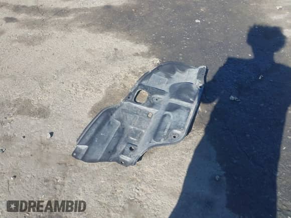 2005 Toyota Camry LE с VIN 4T1BE30K15U987748, выставлен на аукционе IAAI как лот 43388726 с пробегом 251 733 миль миль и . История ставок и продаж доступна на DreamBid. Изображение 12.