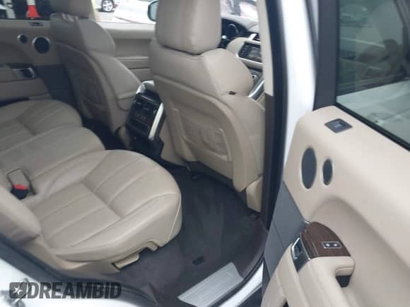 2016 Land Rover Range Rover Sport HSE с VIN SALWR2VF6GA644754, выставлен на аукционе IAAI как лот 42916788 с пробегом 101 193 миль миль и . История ставок и продаж доступна на DreamBid. Изображение 8.