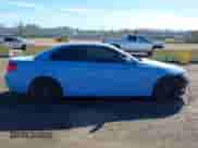 2011 BMW 3 Series 335is с VIN WBADX1C50BE570111, выставлен на аукционе IAAI как лот 43508136 с пробегом 105 738 миль миль и . История ставок и продаж доступна на DreamBid. Изображение 13.