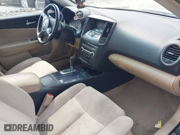 2014 Nissan Maxima S с VIN 1N4AA5AP6EC450628, выставлен на аукционе IAAI как лот 42624341 с пробегом 188 379 миль миль и . История ставок и продаж доступна на DreamBid. Изображение 5.