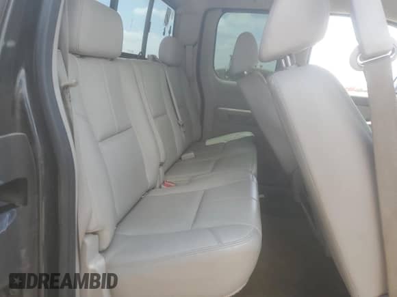 2009 Chevrolet Silverado 1500 LTZ с VIN 1GCEK39099Z145275, выставлен на аукционе Copart как лот 62400045 с пробегом 125 566 миль миль и Списание • Salvage title. История ставок и продаж доступна на DreamBid. Изображение 10.