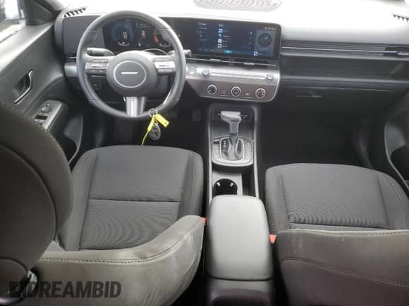 2024 Hyundai Kona SEL with VIN KM8HB3AB7RU171988, listed as a Copart auction lot 77008054 with 1,445 mi miles and Clean title. Bid and sale history available at DreamBid. Image 8.