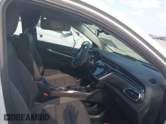 2023 Chevrolet Bolt EUV LT с VIN 1G1FY6S0XP4142516, выставлен на аукционе IAAI как лот 43136999 с пробегом 88 168 миль миль и . История ставок и продаж доступна на DreamBid. Изображение 5.