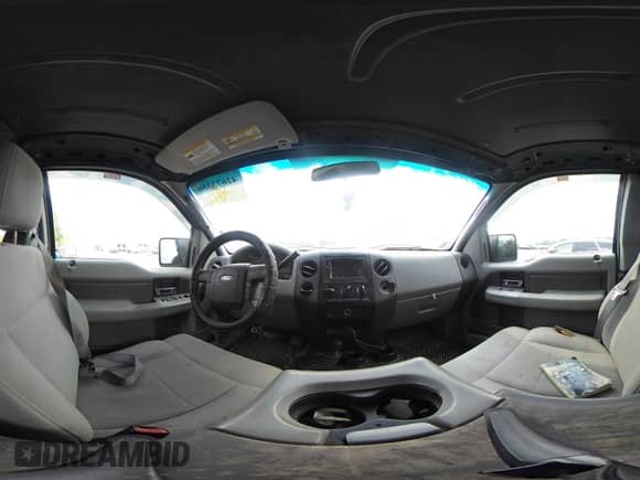 2008 Ford F-150 STX z VIN 1FTRX14W68FB51327, wystawiony jako IAAI lot #42673350 z przebiegiem 196 341 mil mil oraz . Historia ofert i sprzedaży dostępna na DreamBid. Obrazek 18.