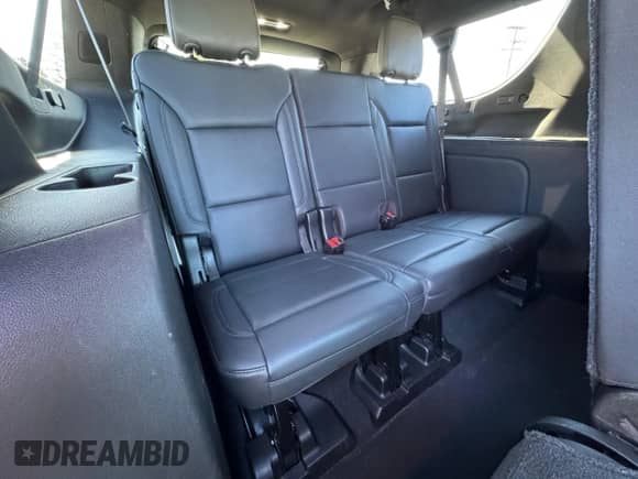 2021 Chevrolet Suburban LT с VIN 1GNSKCKD1MR179839, выставлен на аукционе Copart как лот 89445705 с пробегом 195 320 миль миль и Чистый • Clean title. История ставок и продаж доступна на DreamBid. Изображение 6.