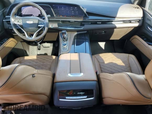 2022 Cadillac Escalade Premium Luxury с VIN 1GYS4BKL6NR153415, выставлен на аукционе Copart как лот 52036525 с пробегом 70 148 миль миль и Списание • Salvage title. История ставок и продаж доступна на DreamBid. Изображение 8.