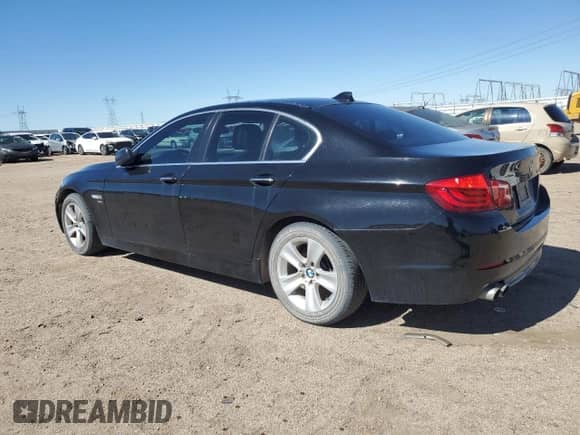 2012 BMW 5 Series 528i xDrive с VIN WBAXH5C50CDW08395, выставлен на аукционе Copart как лот 82608165 с пробегом 185 139 миль миль и Чистый • Clean title. История ставок и продаж доступна на DreamBid. Изображение 2.