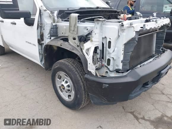 2020 Chevrolet Silverado 2500HD Work Truck z VIN 1GB2WLE78LF284403, wystawiony jako IAAI lot #42076524 z przebiegiem 21 478 mil mil oraz . Historia ofert i sprzedaży dostępna na DreamBid. Obrazek 18.