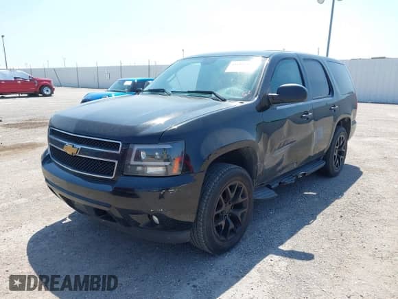 2014 Chevrolet Tahoe Commercial с VIN 1GNLC2E07ER210629, выставлен на аукционе IAAI как лот 43138340 с пробегом 190 691 миль миль и . История ставок и продаж доступна на DreamBid. Изображение 2.