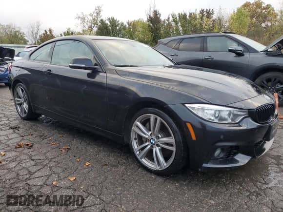 2017 BMW 4 Series 430i xDrive with VIN WBA4R9C34HK878724, listed as a Copart auction lot 81706295 with 83,718 mi miles and Clean title. Bid and sale history available at DreamBid. Image 4.