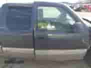 2003 Chevrolet Silverado 1500 z VIN 2GCEK19T231219036, wystawiony jako IAAI lot #41771844 z przebiegiem 260 013 mil mil oraz . Historia ofert i sprzedaży dostępna na DreamBid. Obrazek 14.